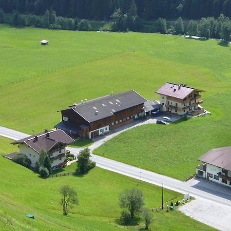 Haus Brigitta Lägenhet Tux Exteriör bild