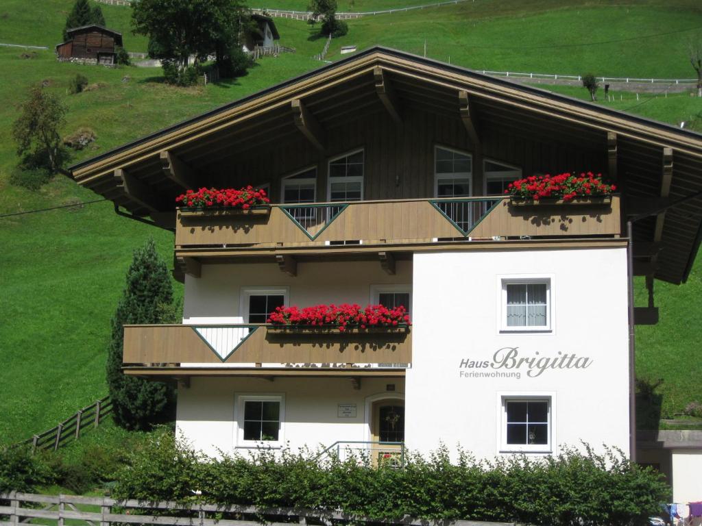 Haus Brigitta Lägenhet Tux Exteriör bild