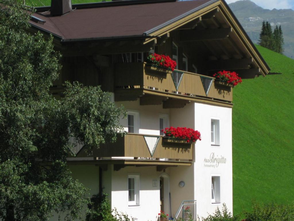 Haus Brigitta Lägenhet Tux Exteriör bild